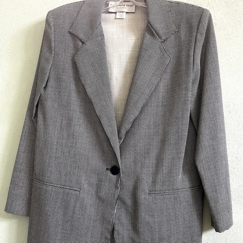 Vintage Women’s Blazers